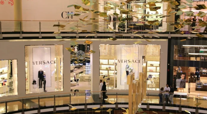 Agencement boutique luxe : design et achat