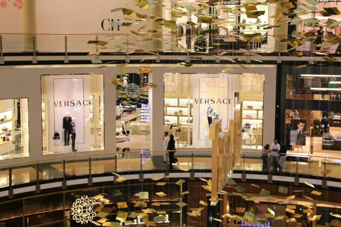 Agencement boutique luxe : design et achat